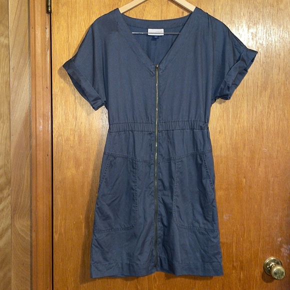 •UNIVERSAL THREAD•GRAY ZIP UTLITY DRESS WITH FRONT POCKETS AND CUFF SLEEVE XS - Picture 7 of 10